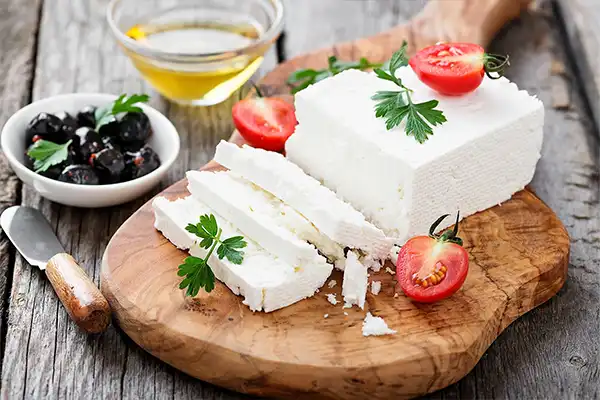 Types of persian cheese