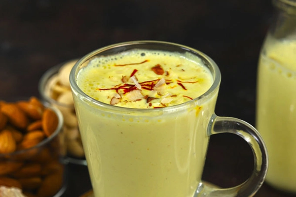saffron milk
