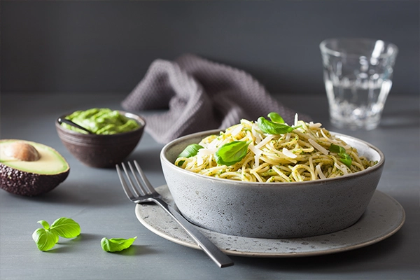 pesto pasta dish