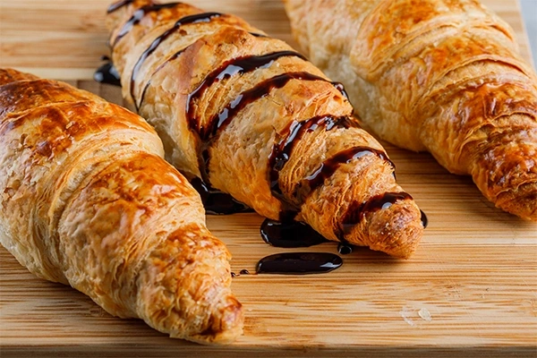 brekfast crossant sandwich recipe