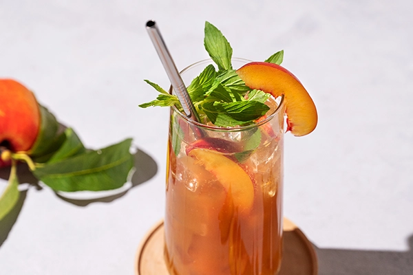 iced tea and lemonade